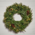 The Christmas Centre Hollingworth Spruce 24in (60cm) Prelit Christmas Wreath with Warm White Battery Operated LED Lights