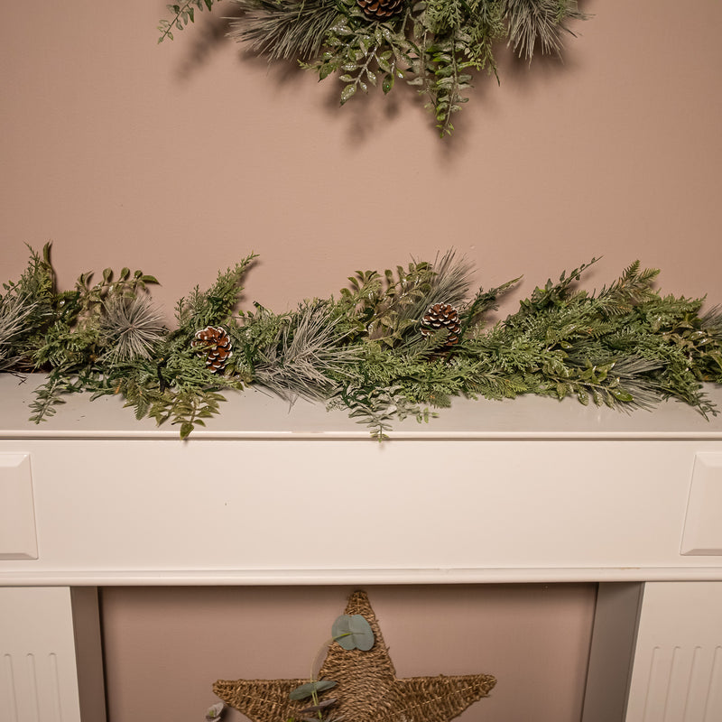 The Christmas Centre Arctic Forest 6ft (180cm) Prelit Christmas Garland with Warm White Battery Operated LED Lights - Image 5