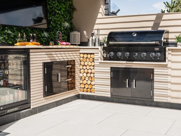 Outdoor Kitchens Black Stainless Steel Build In Range